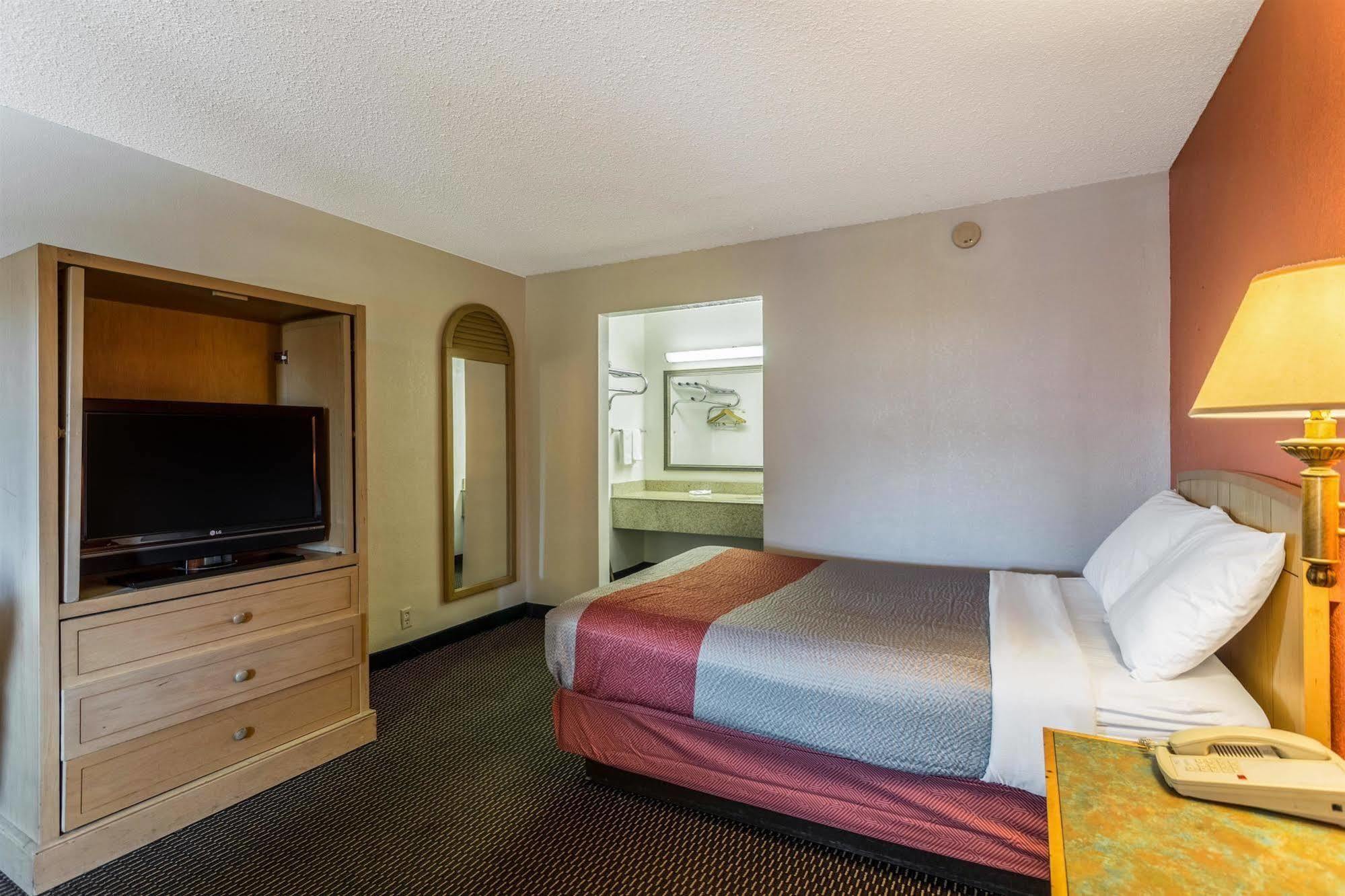 Motel 6-Nashville, Tn Екстер'єр фото